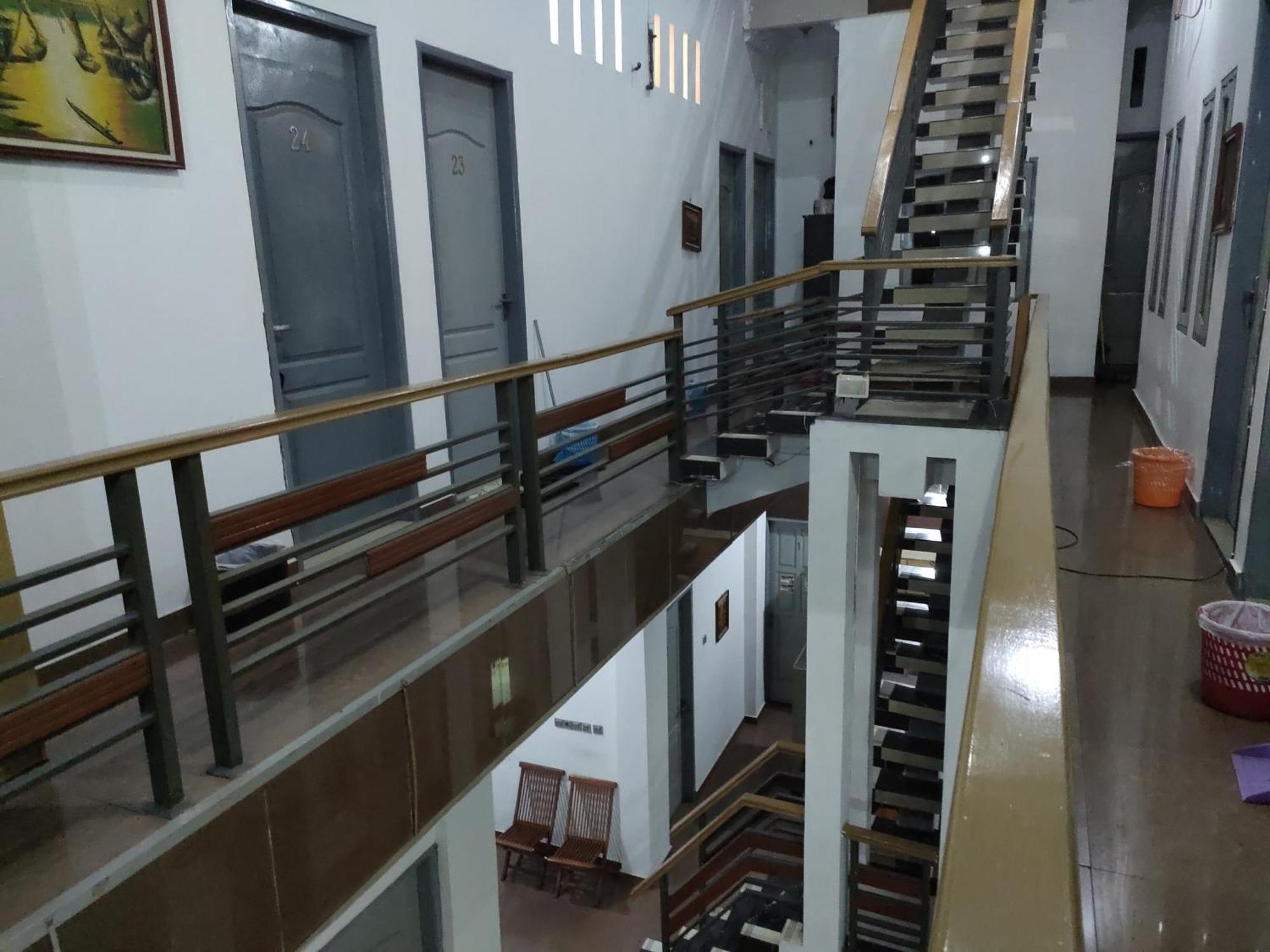 Hotel Residence 5 Syariah Bandung Bagian luar foto