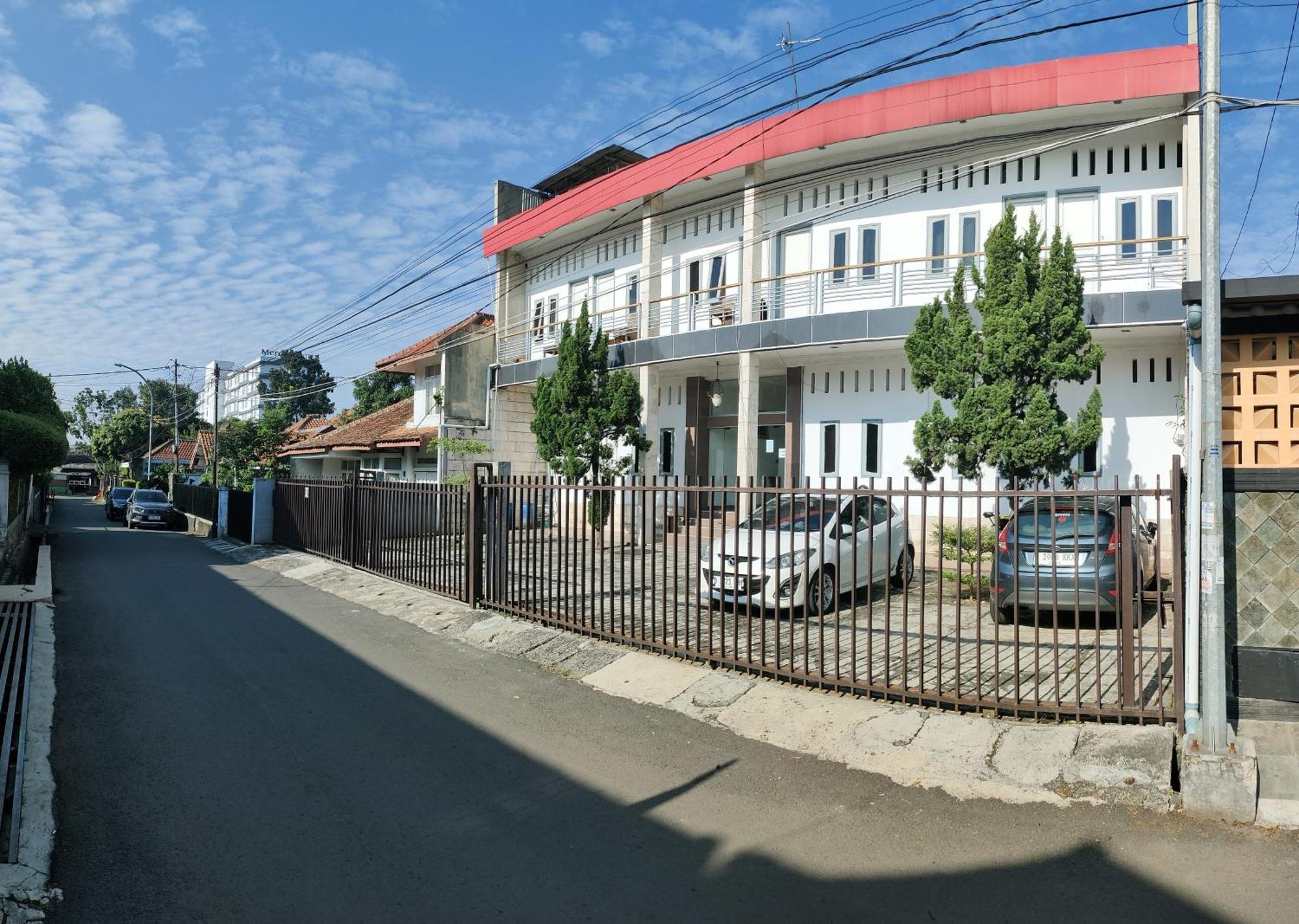 Hotel Residence 5 Syariah Bandung Bagian luar foto